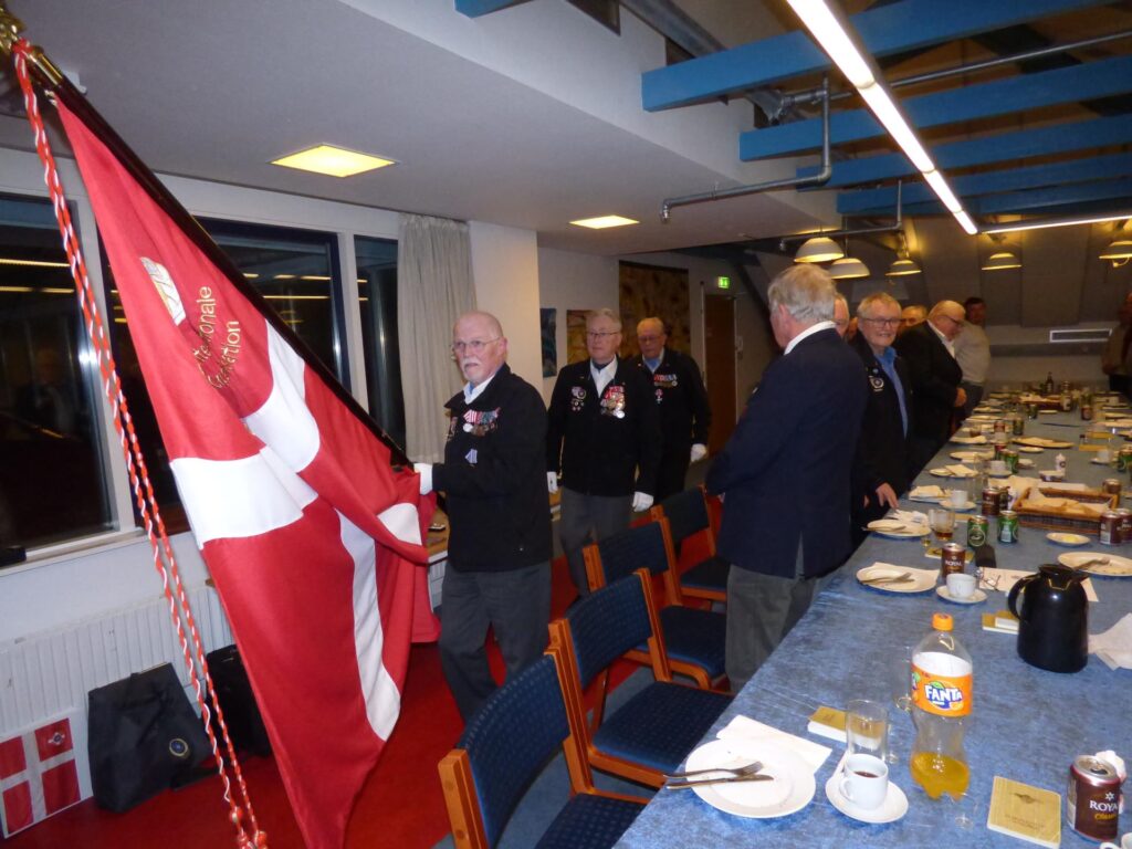 2019-03-28 Generalforsamling - Fanen føres ud